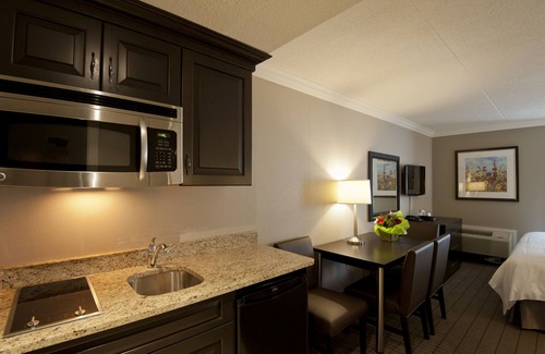 Hamilton Hotel | Visitors Inn