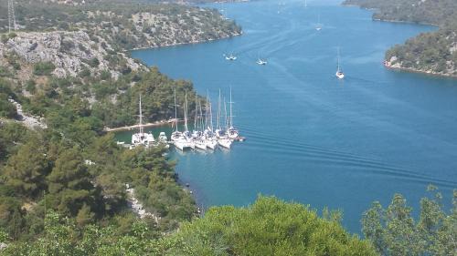 Skradin Bed & Breakfast | Visovac Rooms and Breakfast