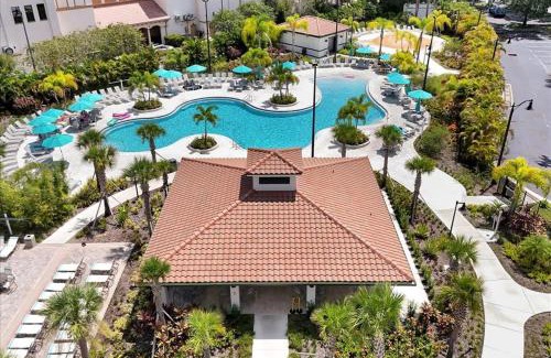 Florida Central Atlantic Coast House | Vista Cay Resort Minutes to Parks & Magic!