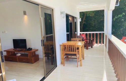 Praslin Island House | Vista D'Oro