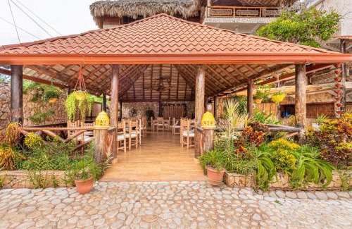 Pedernales Hotel | Vista de Águilas Ecolodge