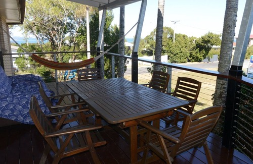Dunwich Apartment | Vista Deanbilla –walk to beaches,shops,galleries