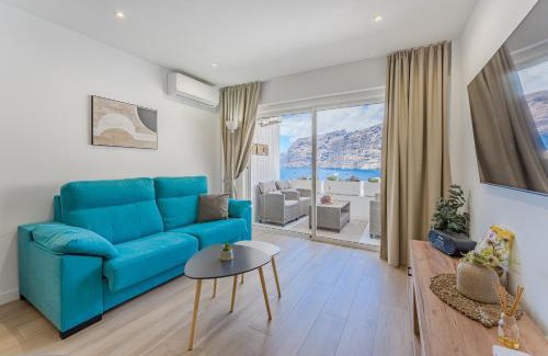 Los Gigantes Apartment | Vista Magica Beachfront Suite