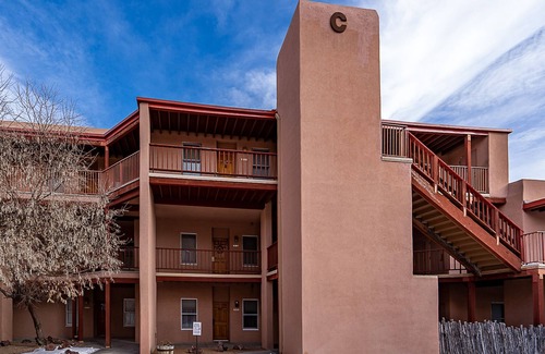Santa Fe Condo | Vista La Sierra