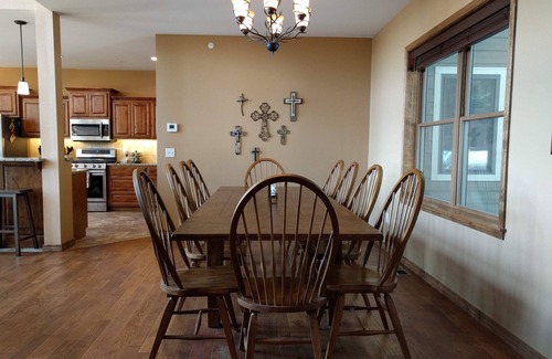 Ridgedale House | Vista Lakeside Lodge - on Table Rock Lake