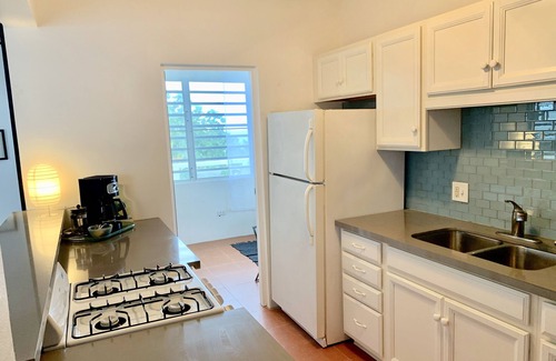 Bravos de Boston House | Vista los Arcos-Panoramic Ocean Views in Bravos; A/C, Great Wifi, Walk to Beach