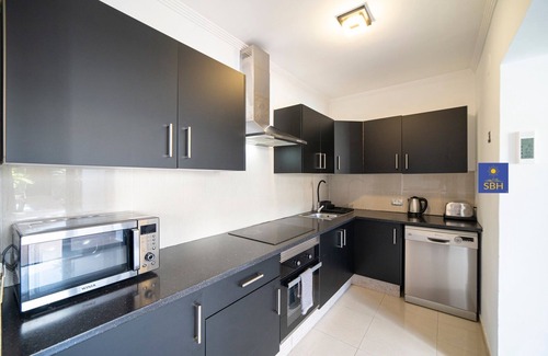 Playa Blanca House | Vista Montaña – Playa Blanca with Private Pool & Wheelchair Friendly