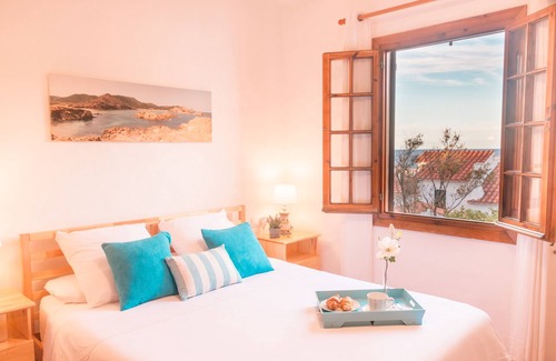 Platges de Fornells Apartment | Vistafaro Apartment "Playas de Fornells"