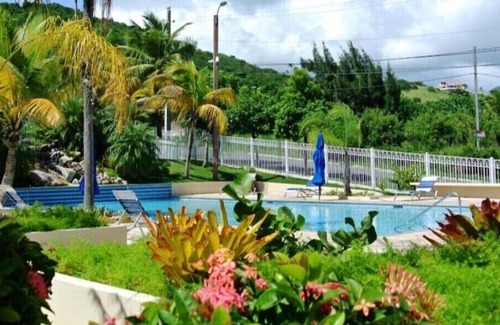 Emajagua Condo | "Vistamar Maunabo" apartment is a home away from home . Amazing ocean views.