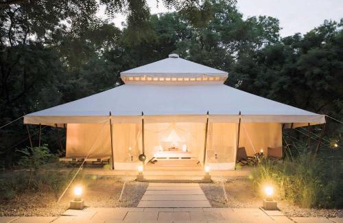 Jaisalmer Hotel | Vistara Holiday Inn Desert Camp