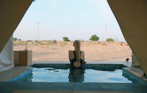 Jaisalmer Hotel | Vistara Holiday Inn Desert Camp