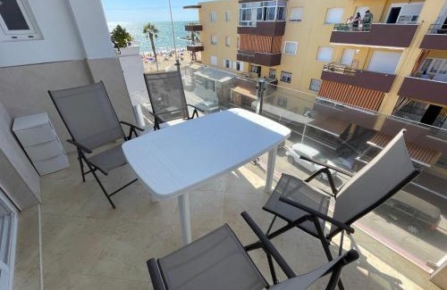 Chipiona Apartment | Vistas al mar a 10 metros de la Playa de Regla PARKING GRATIS
