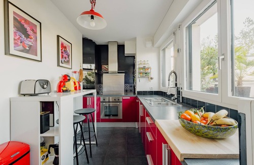 Silly-Gallieni Apartment | Visual Exultation, by Veeve