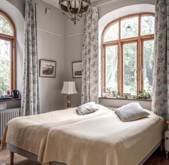 Garsnas Hotel | Vita Huset på Österlen