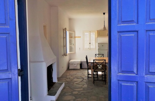 Andros House | Vitali Beach House for 4