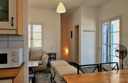 Andros House | Vitali Beach House for 6