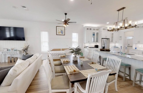 Navarre Beach House | VITAMIN SEA-SEASIDE NEW CONSTRUCTION VACATION RENTAL - FAMILY FRIENDLY