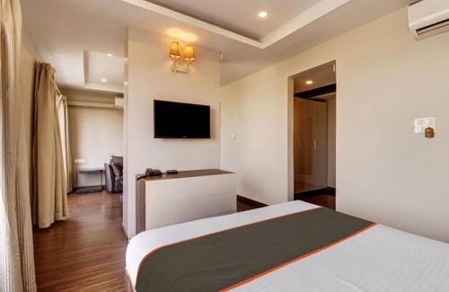 Bagalkot Hotel | VITS Select Kailash Inn