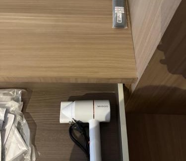 Surabaya Apartment | Vittorio Apartment Wiyung 1BR sby wifi smtv by ASH
