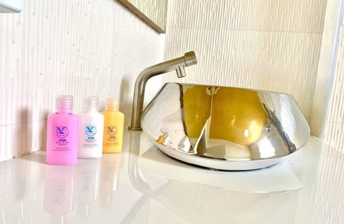 Hangnaameedhoo Hotel | VIVA Beach & Spa MALDIVES