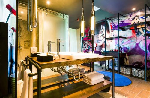 Petitenget Hotel | Viva Dash Hotel Seminyak