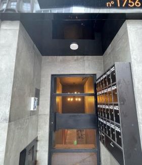Centro Historico Apartment | Viva Porto Alegre como ela realmente é: com charme, cultura e gastronomia a poucos passos! Hospede-se no Belgrávia1756