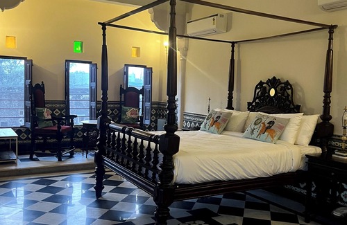 Nawalgarh Hotel | Vivaana Museum Hotel