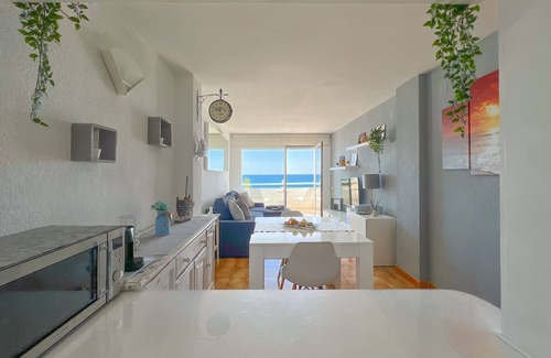 Pineda de Mar Apartment | Vivalidays Marina - Pineda de Mar