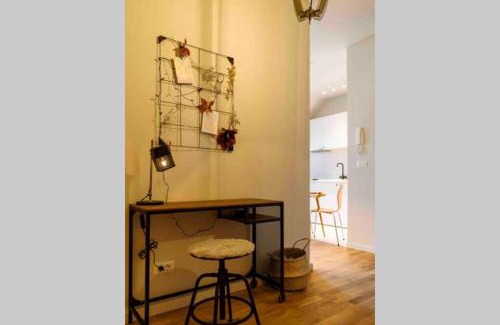 Bucharest City-Centre Apartment | Vivando - Stylish Studio C + Parking