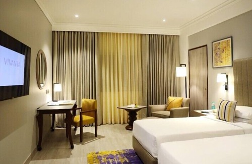 Bangalore City Center Hotel | Vivanta Bengaluru Residency Road