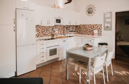 Hoya de Tunte Cottage | Vivelorural Tunte 4 great pool & BBQ