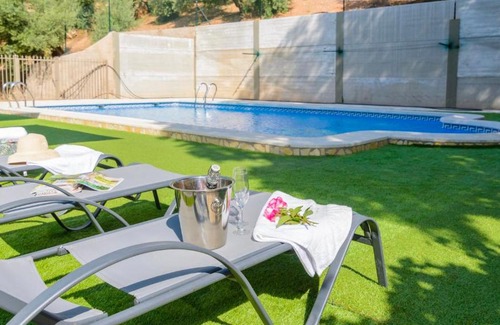 Villanueva del Arzobispo Villa | Vivienda Rural Natao Villanueva del Arzobispo by Ruralidays