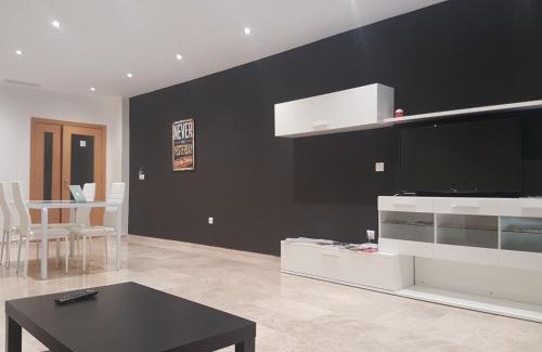 Valbueno House | Vivienda Reina Victoria