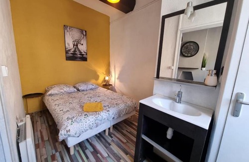 Saint-Mathieu Apartment | Vivre à deux pas du Palais