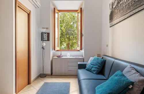 Vatican Apartment | Vivy Vatican House by Halldis