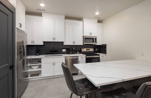 Moab South Valley Apartment | Vizcaya #9 - Moab's Newest Luxury Rental
