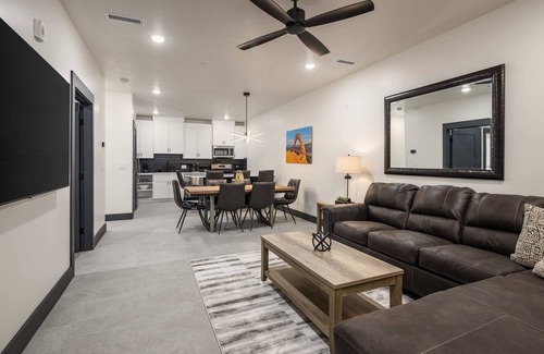 Moab South Valley Apartment | Vizcaya #9 - Moab's Newest Luxury Rental