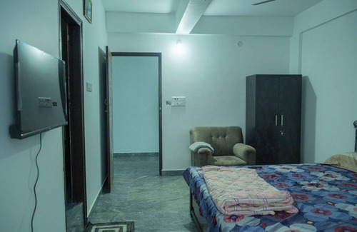 Krishnarajapura Hotel | VJ Rooms