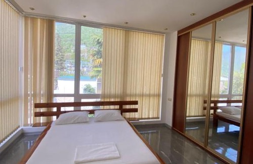 Gagra House | VLAD & HOUSE