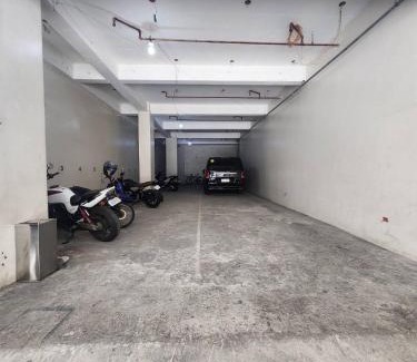 Santa Cruz Apartment | VLCC Building