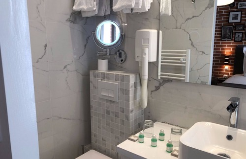 Bel-Air Nord Apartment | Voûte 103
