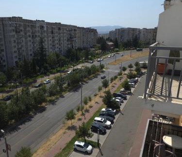 Tbilisi Apartment | Vocal appartment