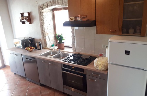Kringa Villa | Vocation Home Ana In Kringa Istra, 8 Persons, 3bedrooms, 2 Bathrooms, with Pool