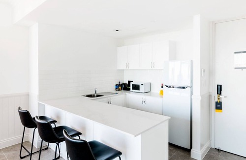 Surfers Paradise Hotel | voco Gold Coast by IHG