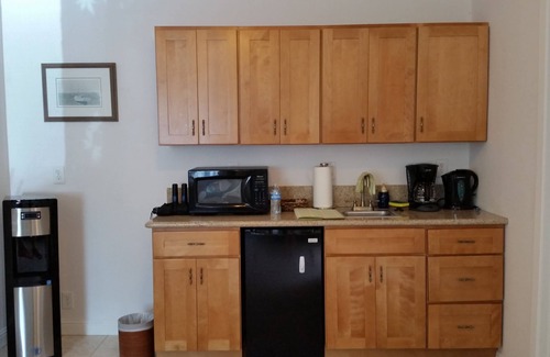 Volcano Bed & Breakfast | Volcano Acres Ranch B&B