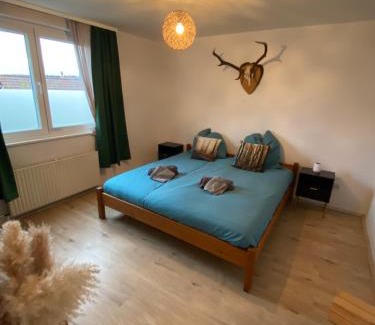 Villingen-Schwenningen Apartment | Voll ausgestattete 3 Zimmer Wohnung mit 2 Schlafzimmer