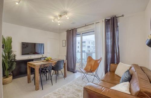 Quartier Croix-Daurade Apartment | Voltaire