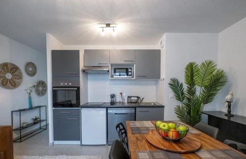 Quartier Croix-Daurade Apartment | Voltaire