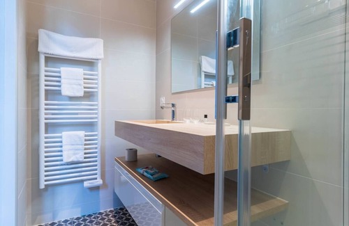 Grand Parc-Paul Doumer House | Volubilis Guest House