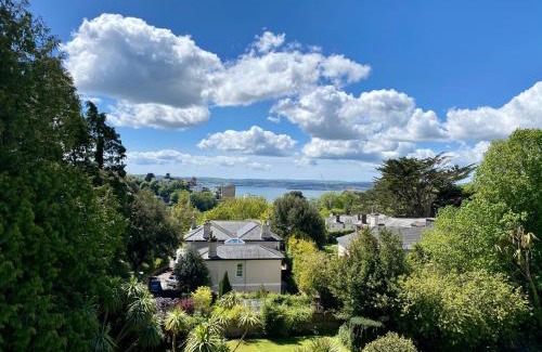 Torquay City Centre Apartment | Vomero Holiday Apartments
